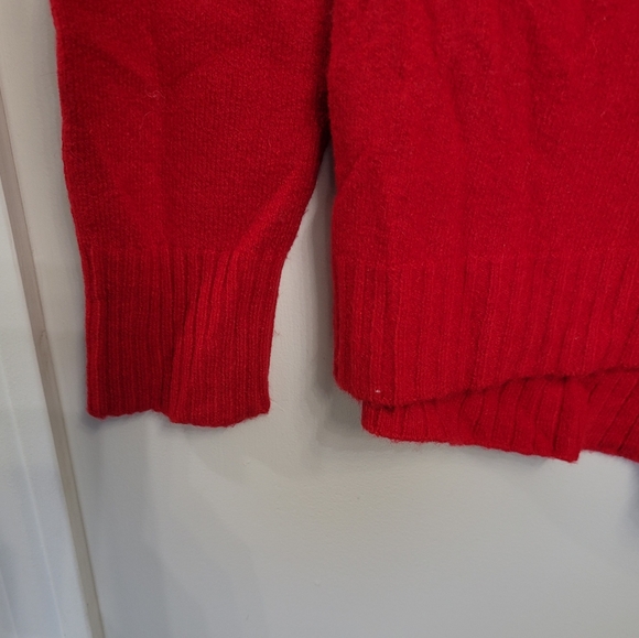 J.CREW Red Boucle Turtle Neck Sweater Size S - Picture 3 of 7